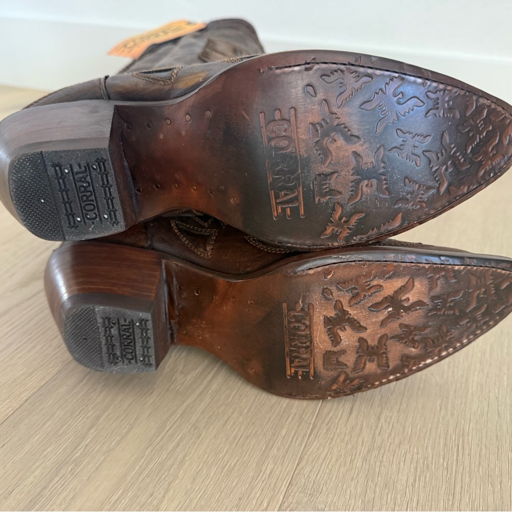 NWT- R2295 - WOMEN'S GOAT VINTAGE BROWN EAGLE OVERLAY SNIP TOE COWBOY BOOT sz 9 - Picture 5 of 7